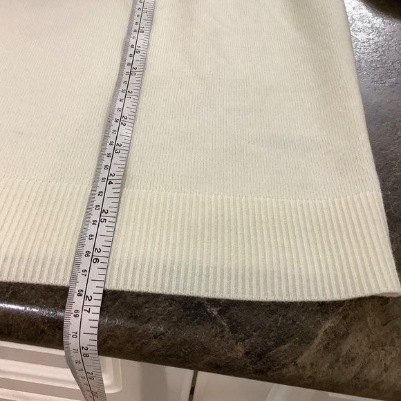Joe Fresh XL Ivory Sweater LIKE NEW - Picture 6 of 10